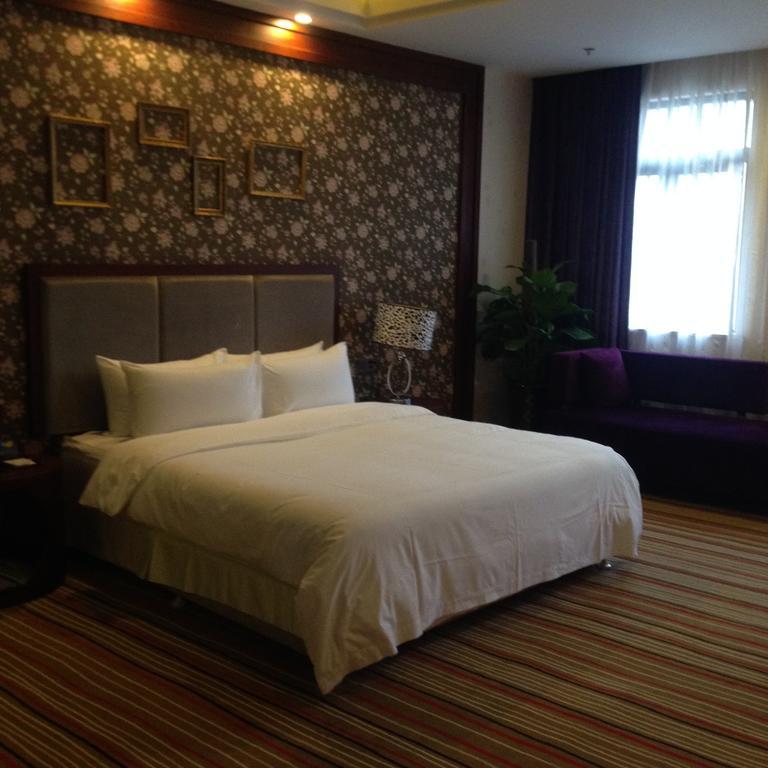 Shidu Purple Yuet Hotel Çongçing Oda fotoğraf